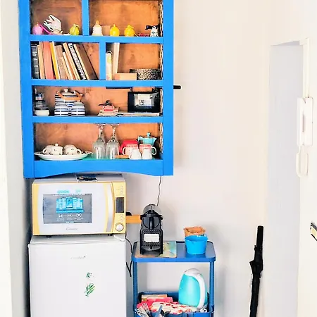 Casa Lego Small With Terrace Bed & Breakfast Napoli