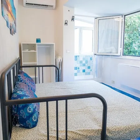 Bed & Breakfast Casa Lego Small With Terrace